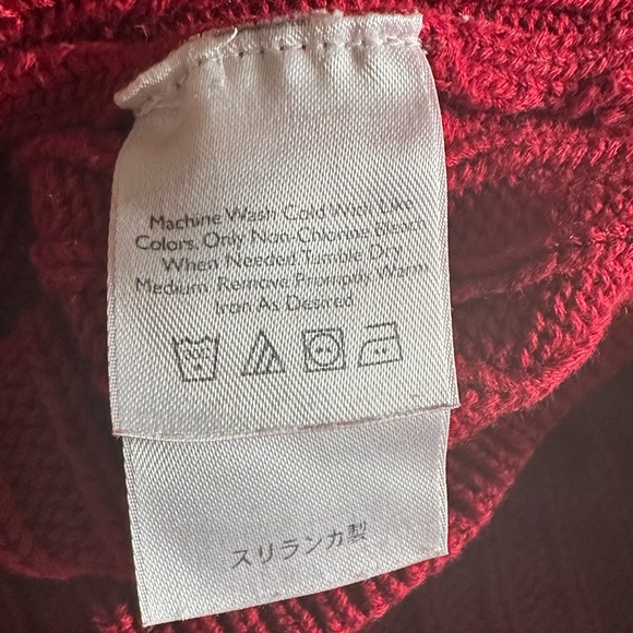 Eddie Bauer - *Plus Size* Red thick knit cardigan & sweater set  - Size XXL - Picture 4 of 4